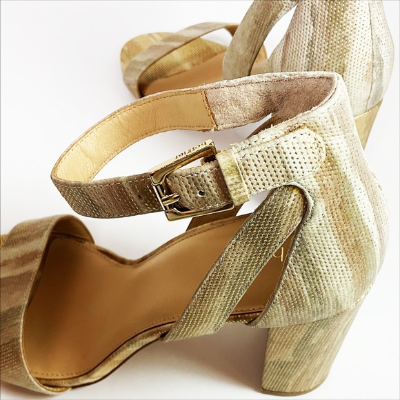 Botkier Gianna Ankle Strap Block Heel Sandals - Picture 8 of 11
